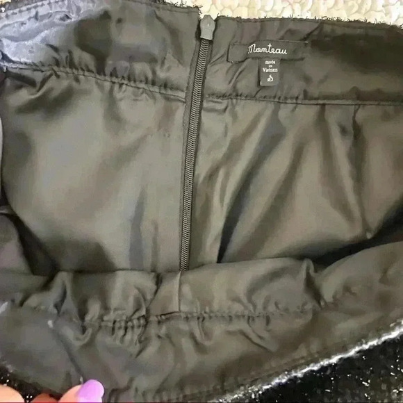 Monteau Black Metallic Tweed Gold Beaded Shorts - Picture 11 of 12